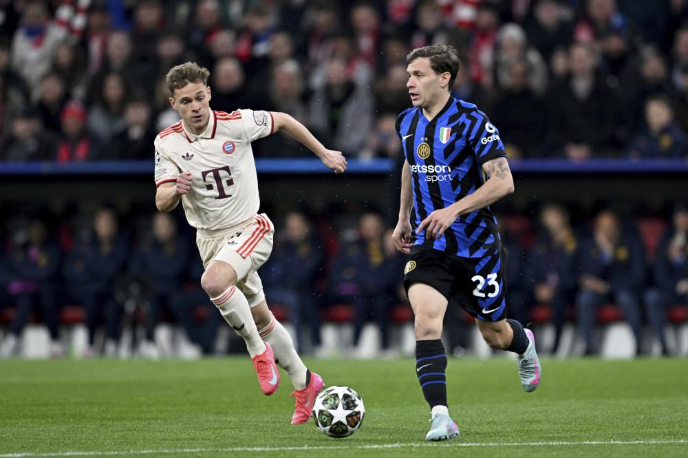 8个篮板 8个篮板